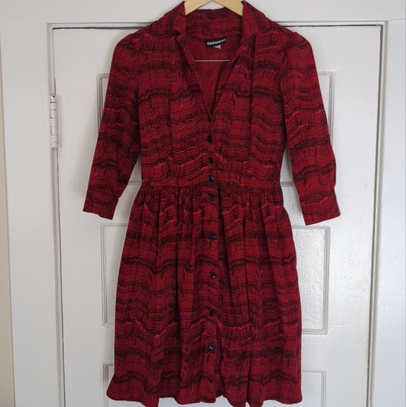 Nooworks Midi Dress Long Sleeve Red Black Sz Small Button Up V Neck - Picture 1 of 12